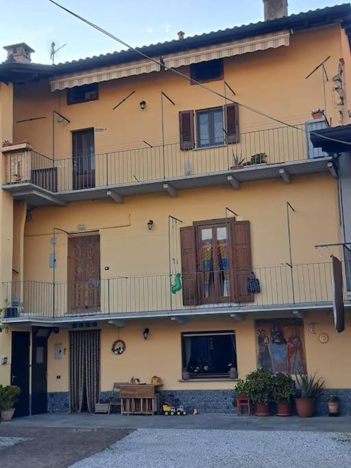 Casa Poldo Apartamento Cantello Exterior foto